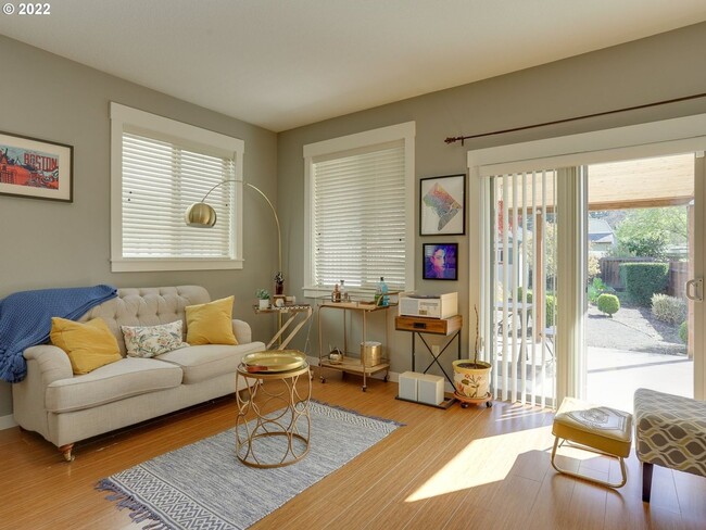 Building Photo - 11464 SW 96th Ave