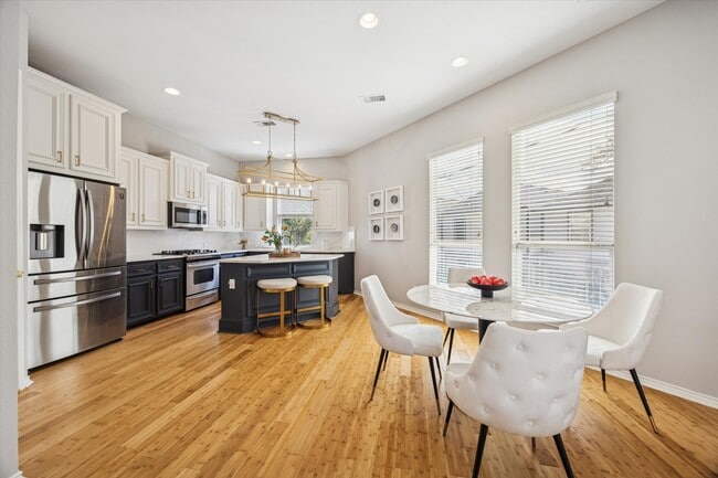 Building Photo - 2607 Link Rd