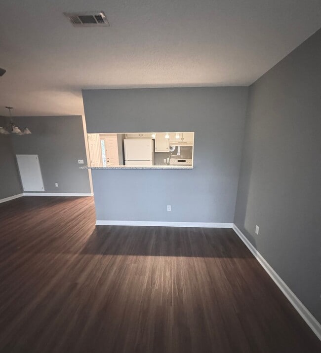 Building Photo - Available Now -110 Commons Drive