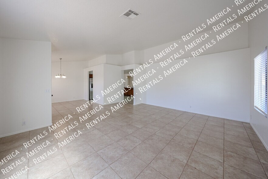 Building Photo - 6524 N 90th Dr