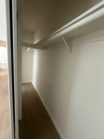 Building Photo - 14525 Albers St