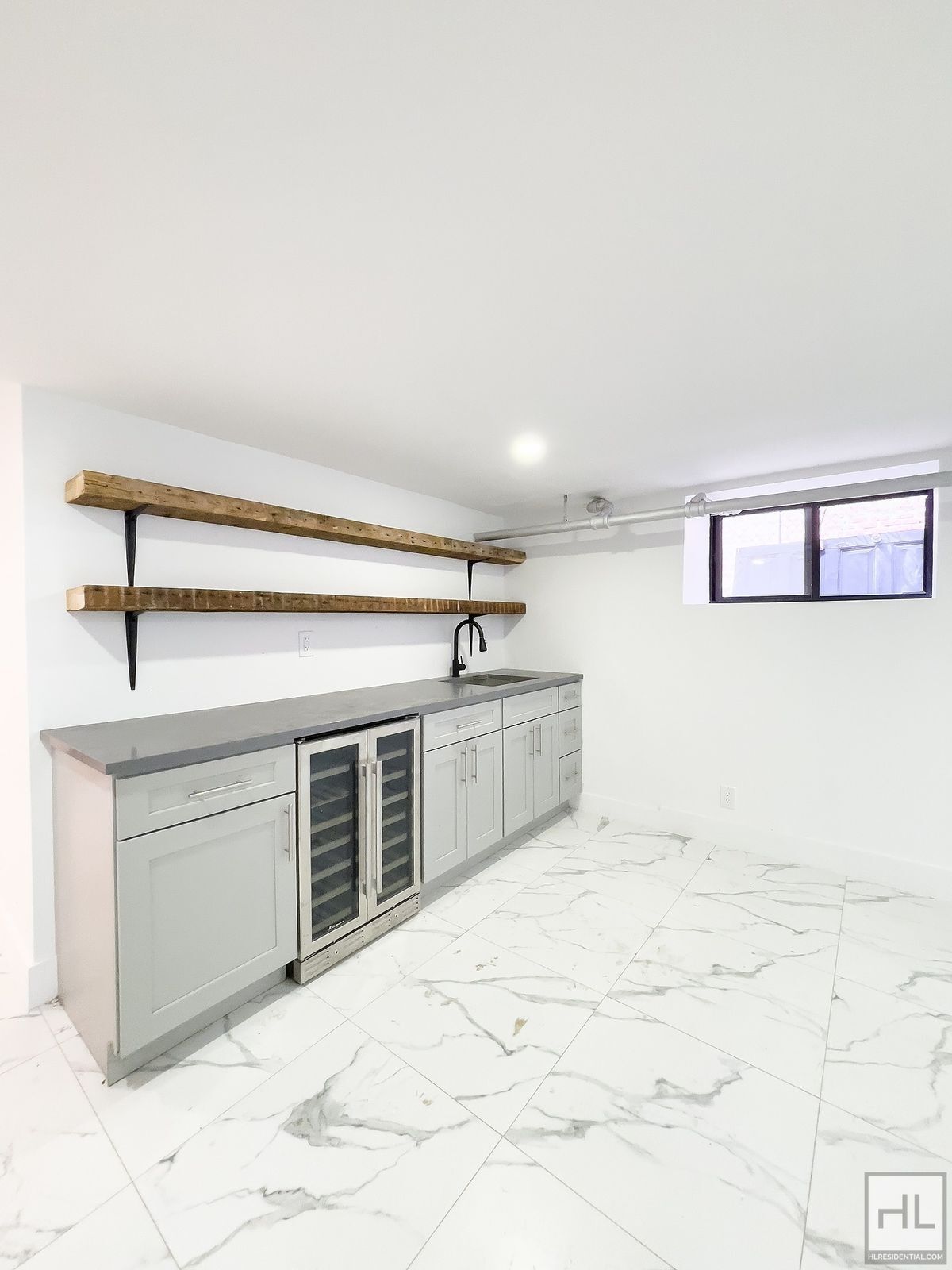 Building Photo - Renovated 2-Bedroom with Private Backyard + 1,500 Sq Ft Recreation Space | Fort Greene