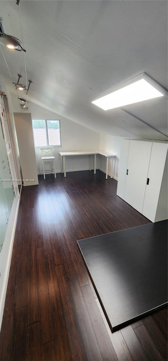 Building Photo - 4871 SW 103rd Ave