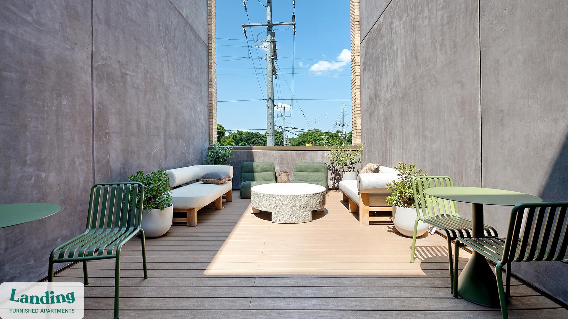 Building Photo - 1090 Haysboro Ave