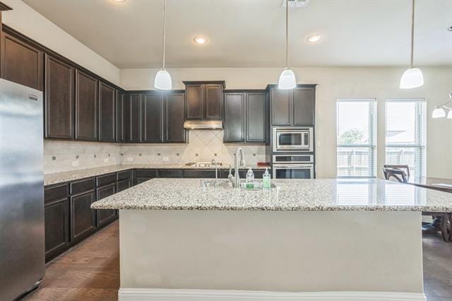 Building Photo - 301 Harcourt Ave