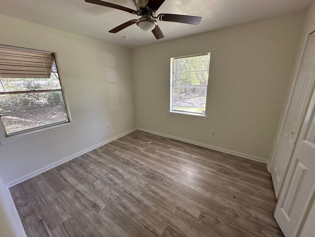 Building Photo - 5270 Mattox St