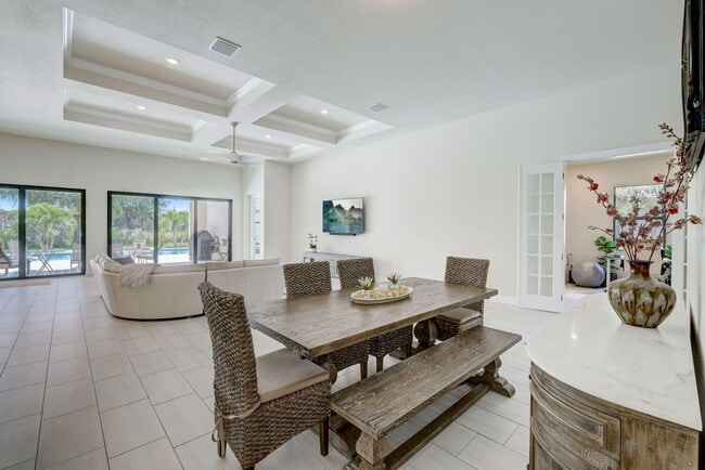 Building Photo - 9234 Balsamo Dr.