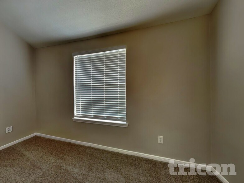 Building Photo - 4907 Bryant Ridge Rd