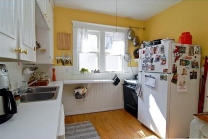 Kitchen - 4312 Colfax Avenue South