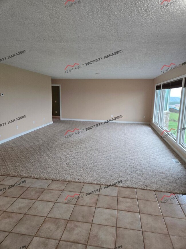 Building Photo - STATUS: *HOLD* R285 | $2695 + $100 for well/septic maintenance