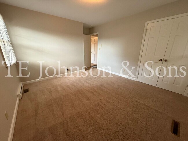 Building Photo - 2722 Winslow Ln