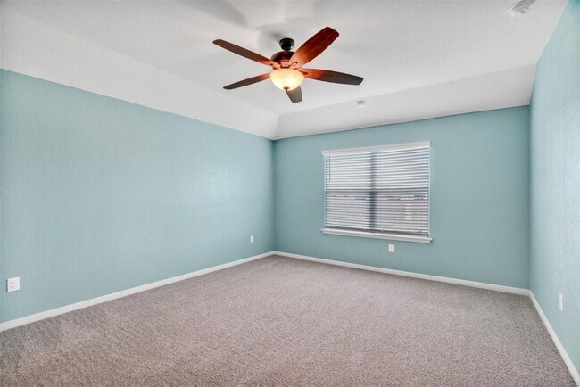 Building Photo - 1425 Fairhaven Gtwy