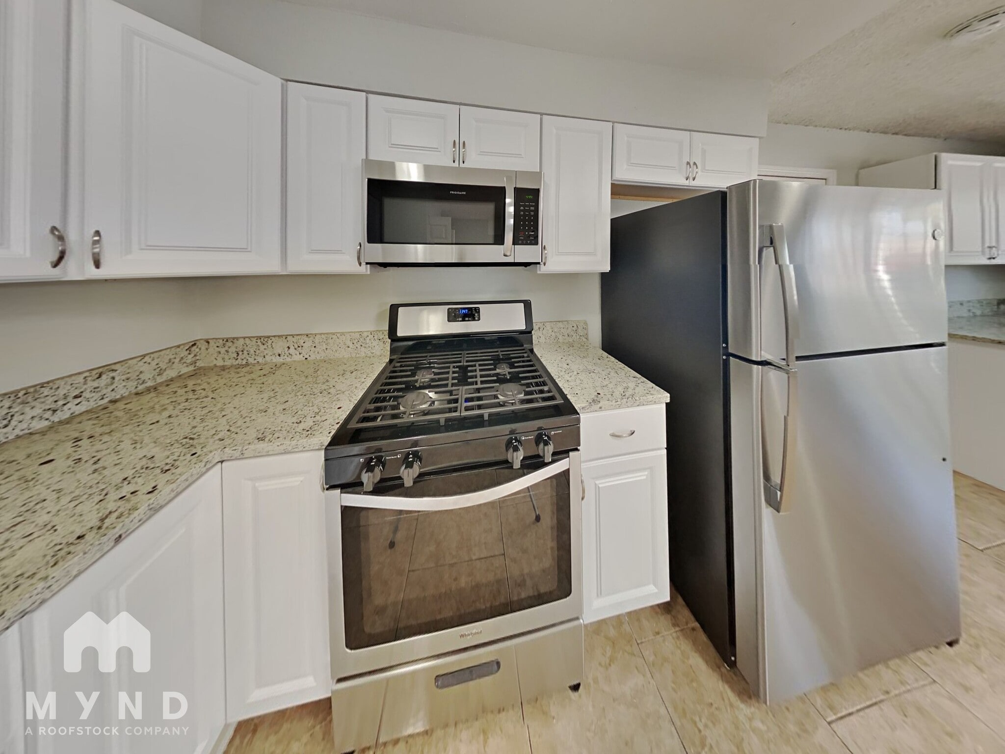 Building Photo - 1165 Hart Ave