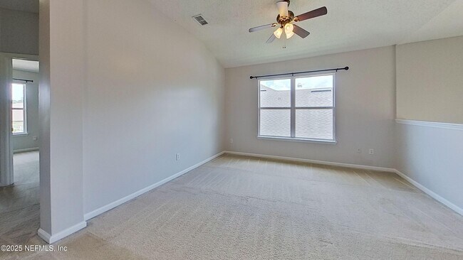 Building Photo - 14482 Falling Waters Dr