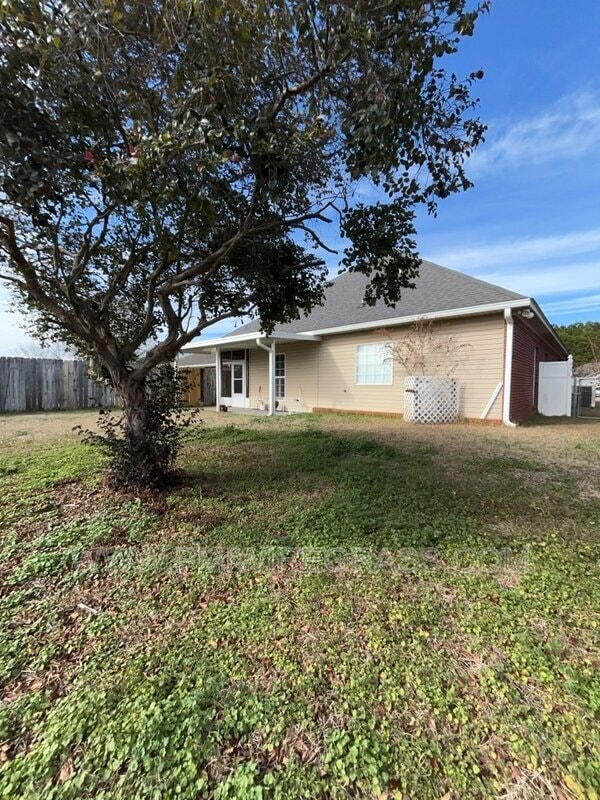 Building Photo - 249 Windsor Garden Dr
