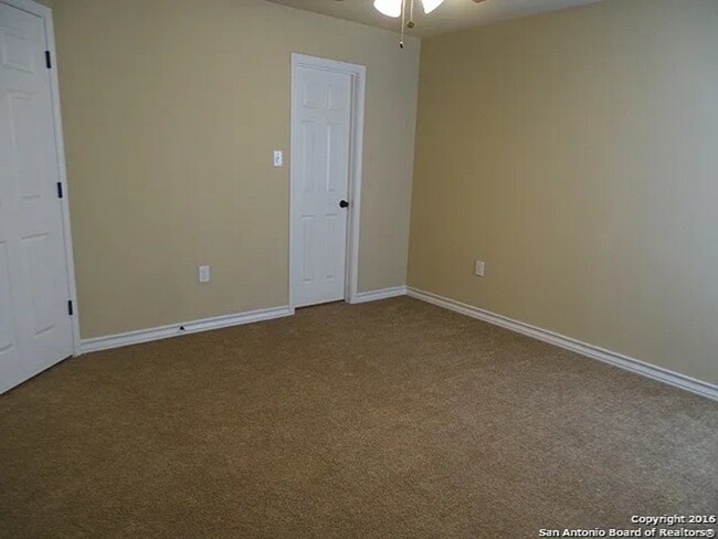 Building Photo - 7231 Golf Way