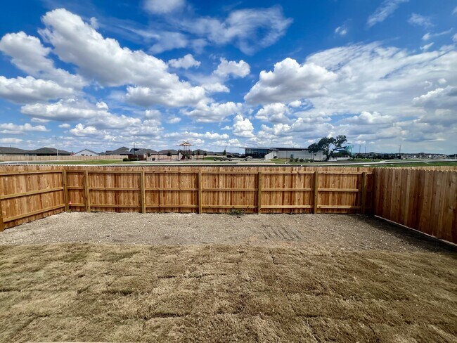 Building Photo - 9183 Trails End