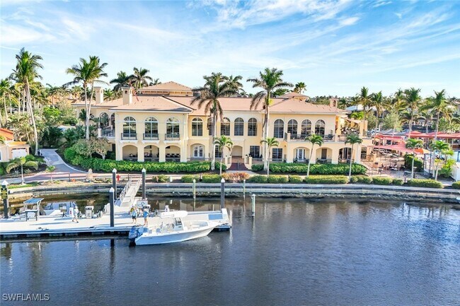 Building Photo - 14899 Crescent Cove Dr
