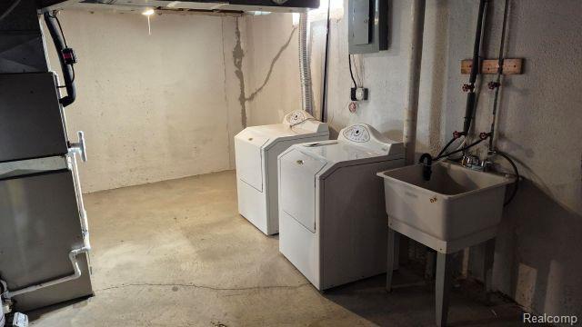 Building Photo - 42455 Bishop Rd