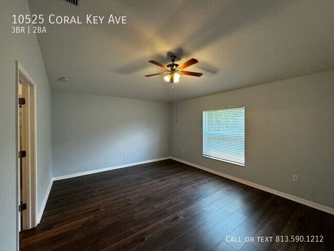 Building Photo - 10525 Coral Key Ave