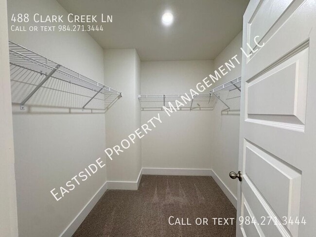 Building Photo - 488 Clark Creek Ln