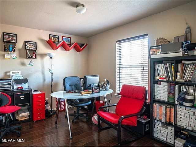 Building Photo - 6609 Parque Del Sol Dr