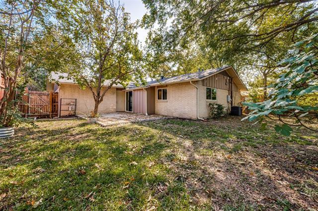 Building Photo - 13815 Stonemoss Dr