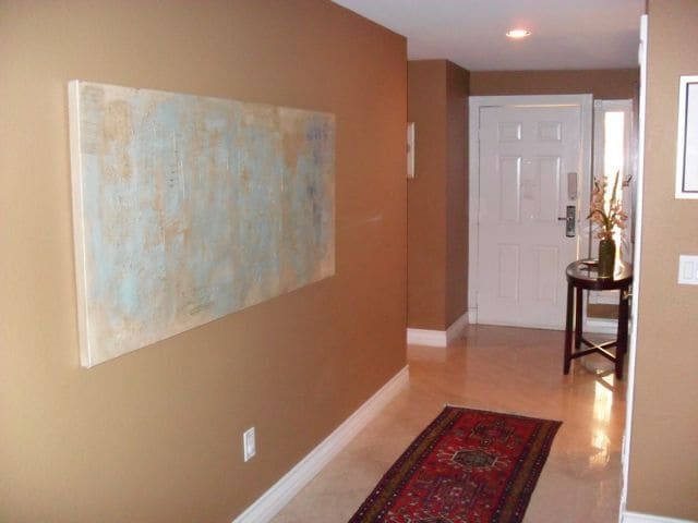 Building Photo - Meridian 2Bdr/2Bath Luxury Condo w/Den, Va...