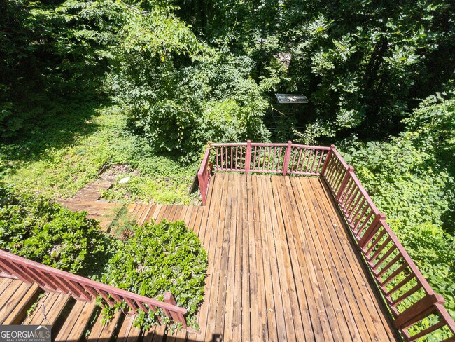 Building Photo - 965 Millbrook Ct