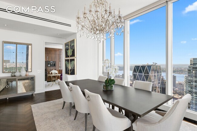 Building Photo - 217 W 57th St