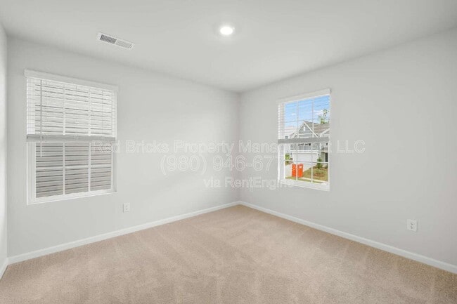 Building Photo - 10154 Chatham Run Ln