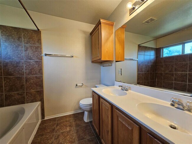Building Photo - 78 Verde Ranch Loop