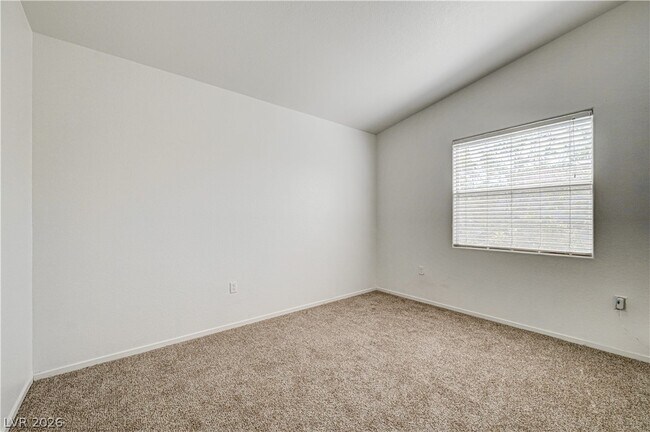 Building Photo - 4040 Castle Cove Dr
