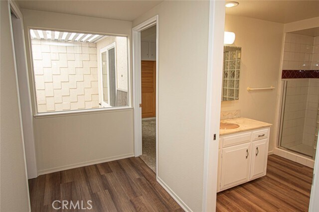 Building Photo - 594 Avenida Majorca