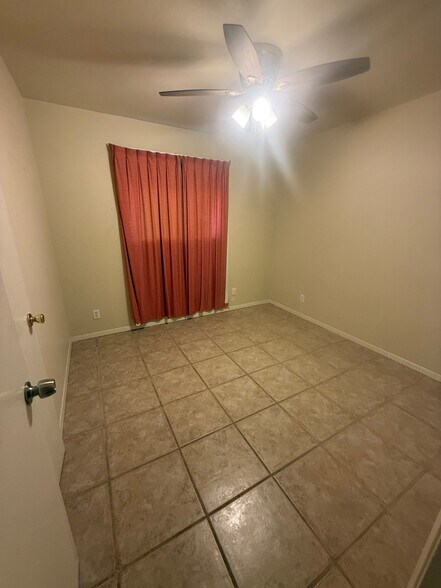 Building Photo - 508 E Euclid Ave