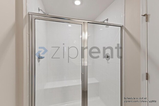 Building Photo - 403 Park Meadows Dr