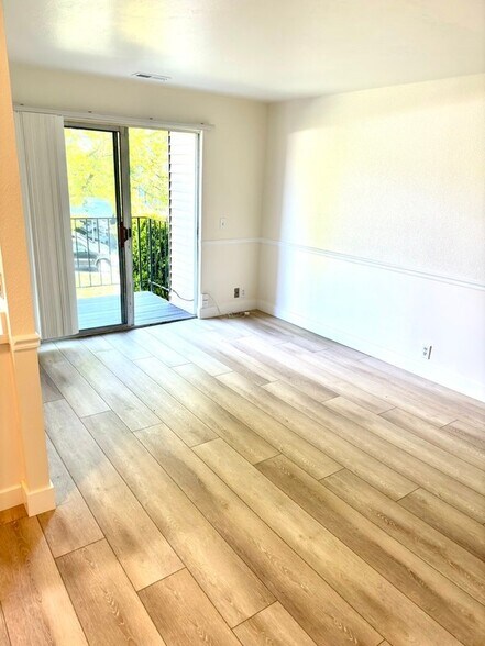 Building Photo - 4646 Quail Park Dr
