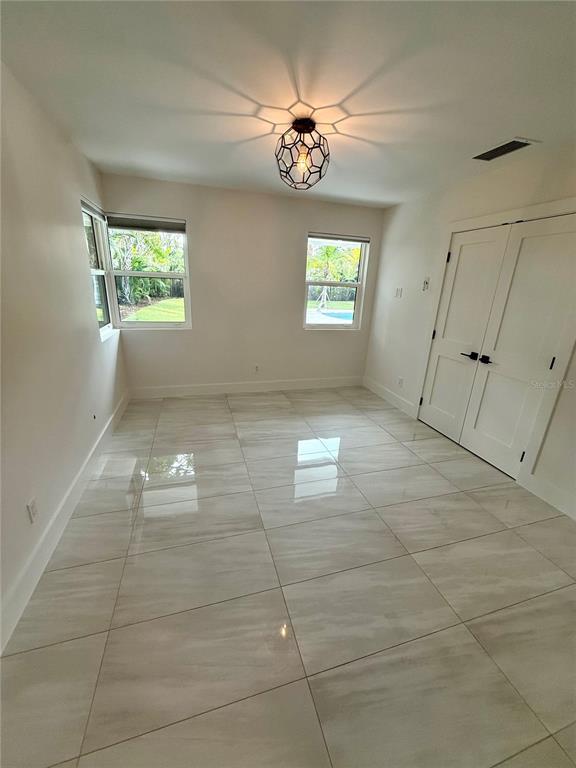Building Photo - 1359 Harbor Dr