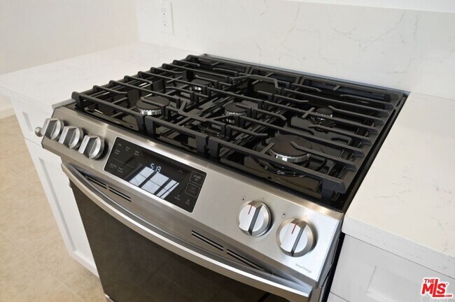 Building Photo - 3032 Exposition Blvd