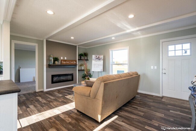 Building Photo - 534 Canter Ct