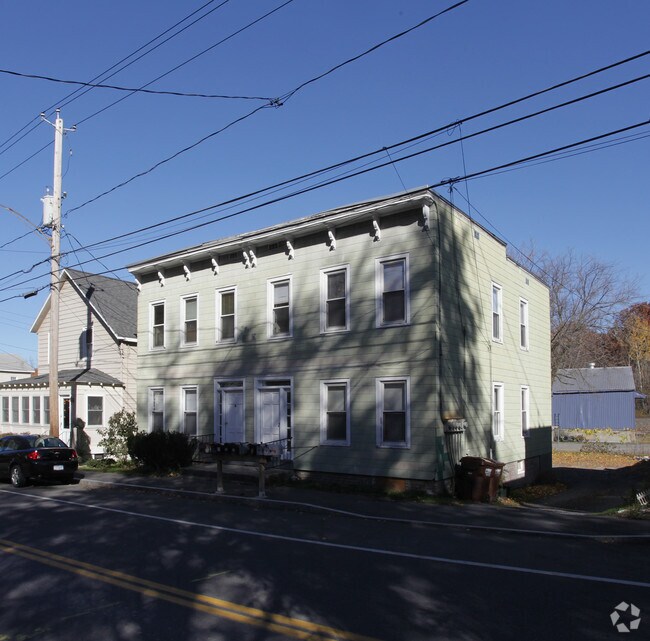 Primary Photo - 32 S Main St