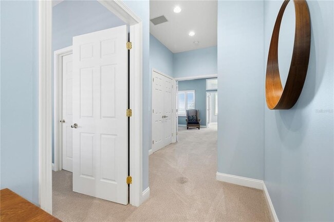 Building Photo - 515 5th Ave NE