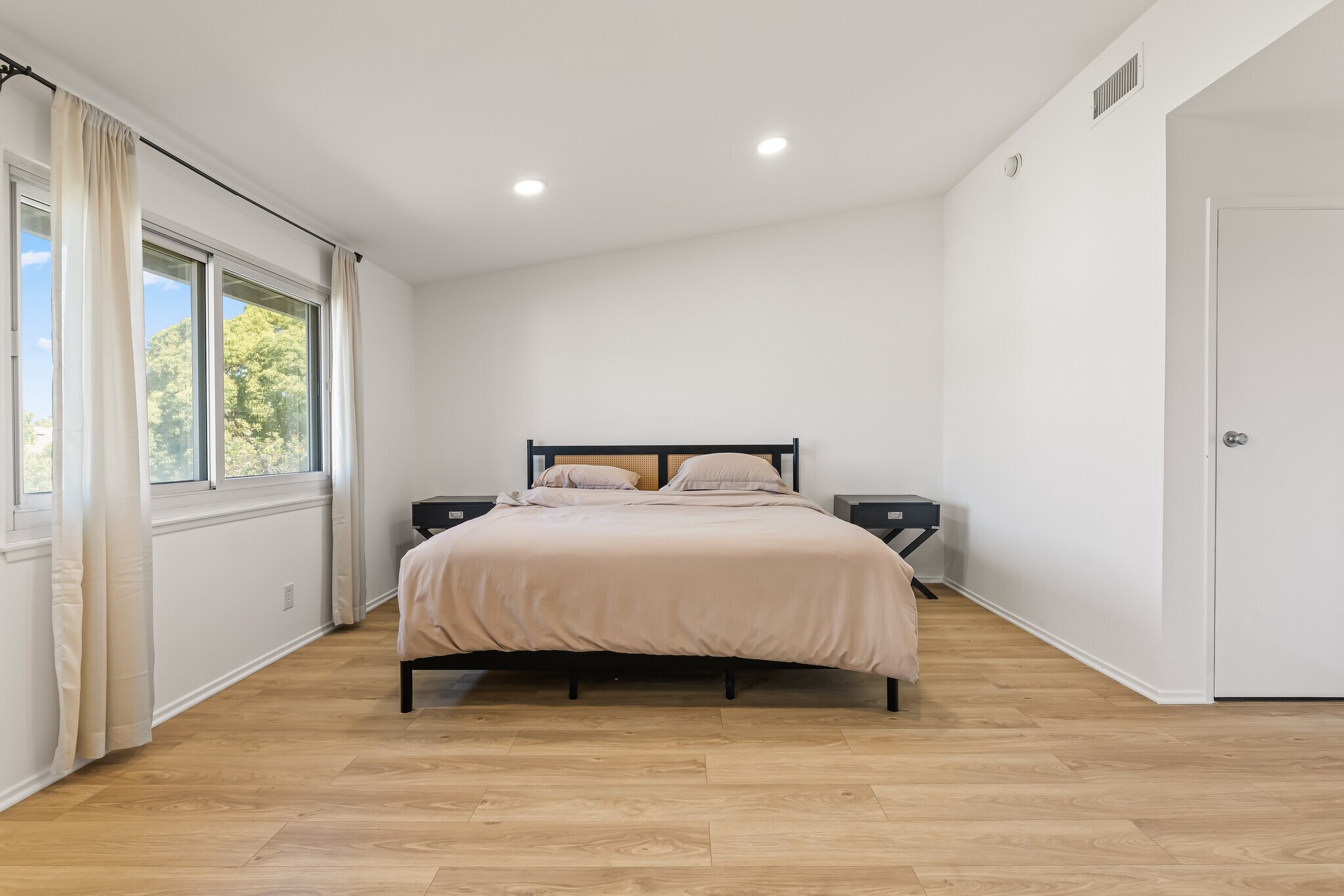 Building Photo - 3500 W Manchester Blvd