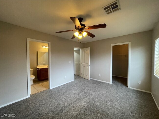 Building Photo - 9791 Pan Falls St
