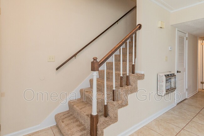 Building Photo - 2364 Grayson Valley Cir