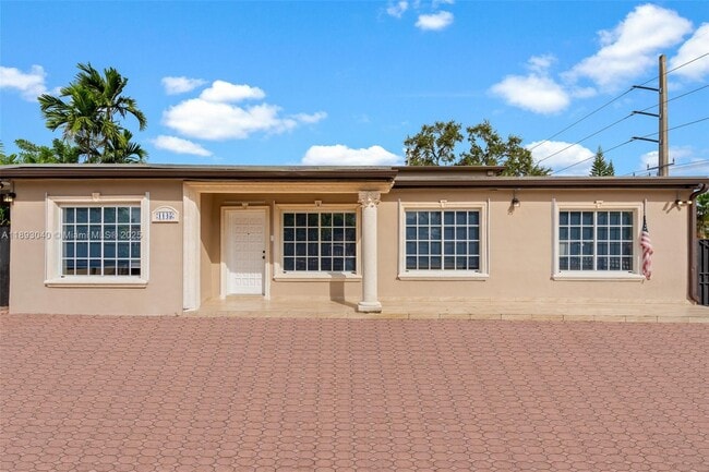Building Photo - 1145 SW 74th Ct