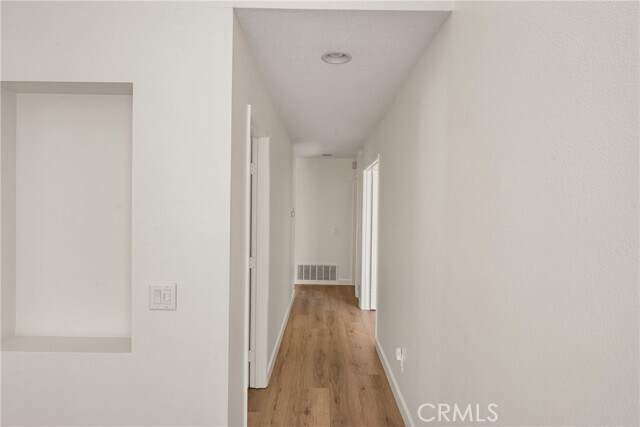 Building Photo - 53 Cedarlake