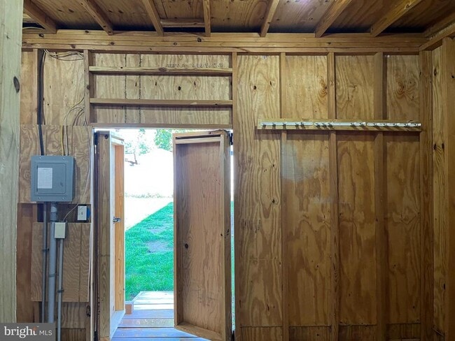 Building Photo - 162 S Marshall St