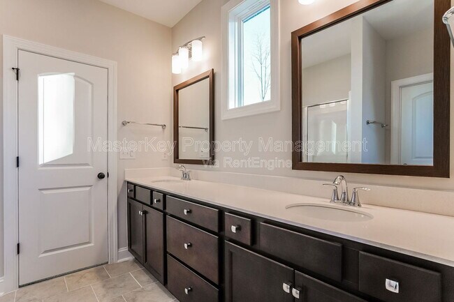 Building Photo - 360 Murray Grey Ln