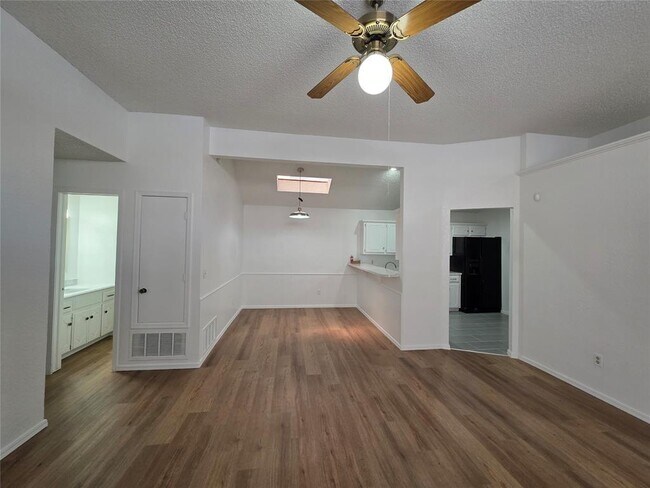 Building Photo - 1306 SW 96th St